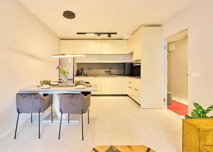 Scandinavian - Awarded Bldg - Downtown Tatil Evi Sofya