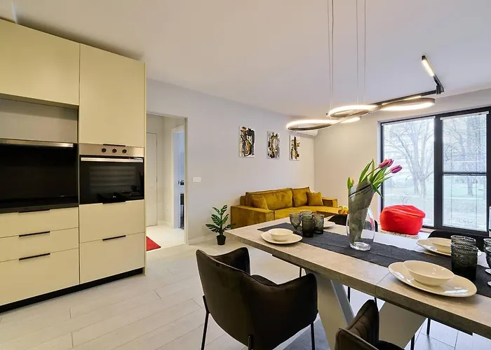 Scandinavian - Awarded Bldg - Downtown